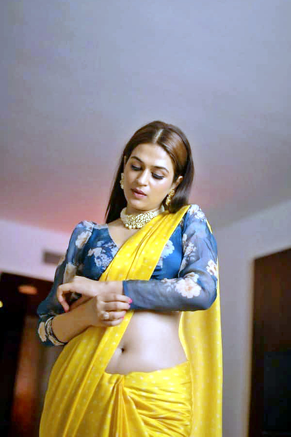 Shraddha Das Latest Images And Photos - Sakshi19