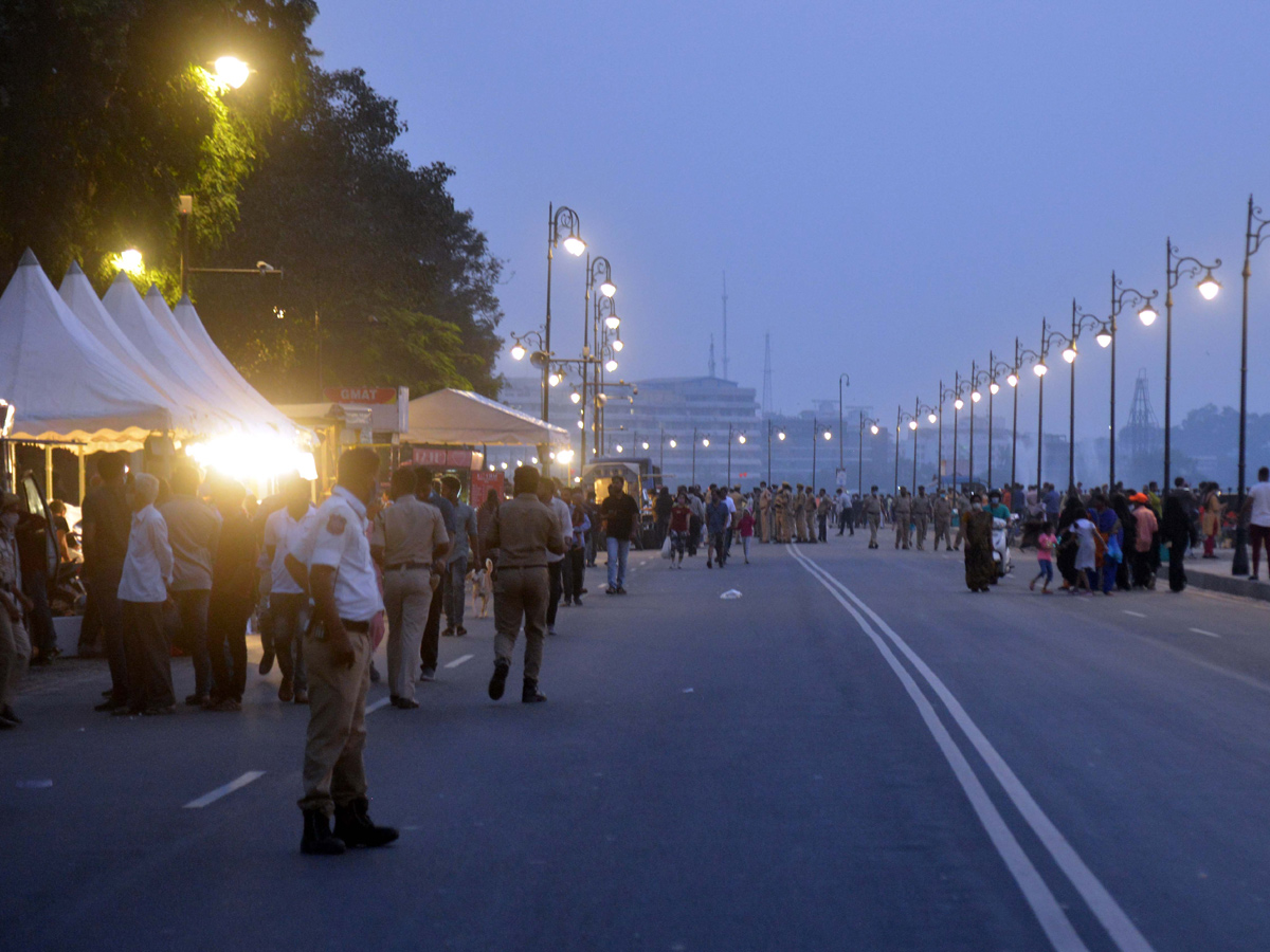 Sunday Funday at Tank Bund Photo Gallery - Sakshi11