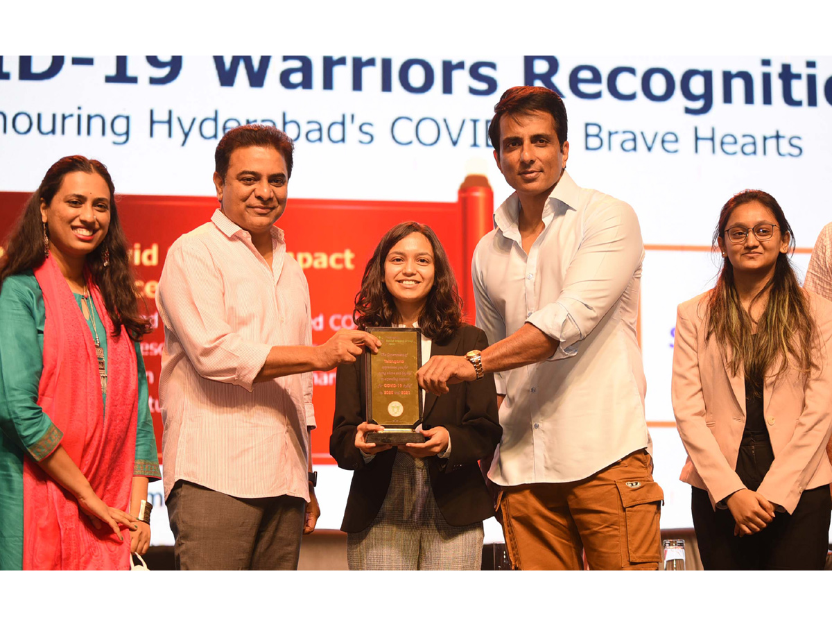 Minister KTR at TSIG Covid 19 Warriors Event at HICC Hyderabad Photo Gallery - Sakshi7