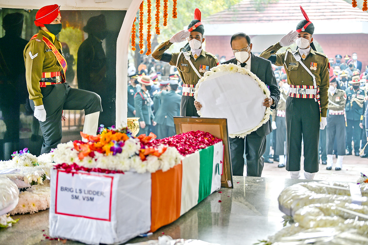 Brigadier Lidder Cremated With Full Military Honours - Sakshi16