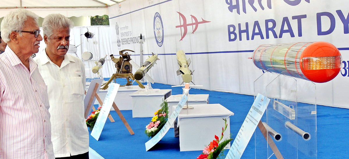 Azadi Ka Amrit Mahotsav BDL Product Exhibition At Kanchanbagh Photo Gallery  - Sakshi17