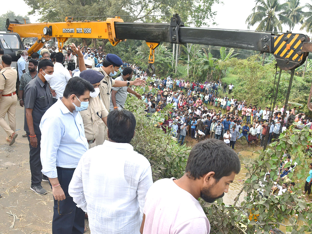 Bus Accident in West Godavari Photos - Sakshi13