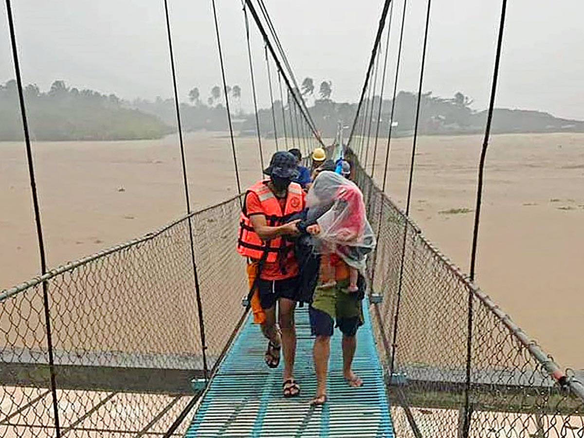 Super Typhoon Rai Hits the Philippines - Sakshi20