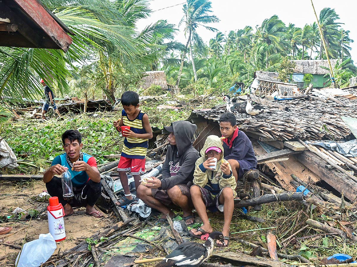 Super Typhoon Rai Hits the Philippines - Sakshi8