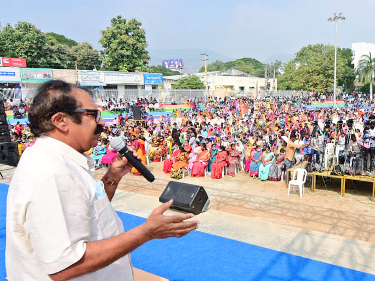 Ap Decentralisation Rayalaseema intellectual Public Meeting Tirupati - Sakshi10