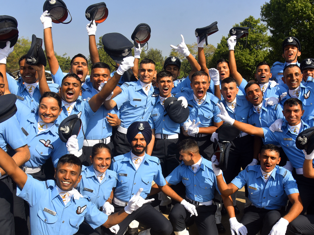 Passing out parade at Dundigal Air Force Photo Gallery - Sakshi4