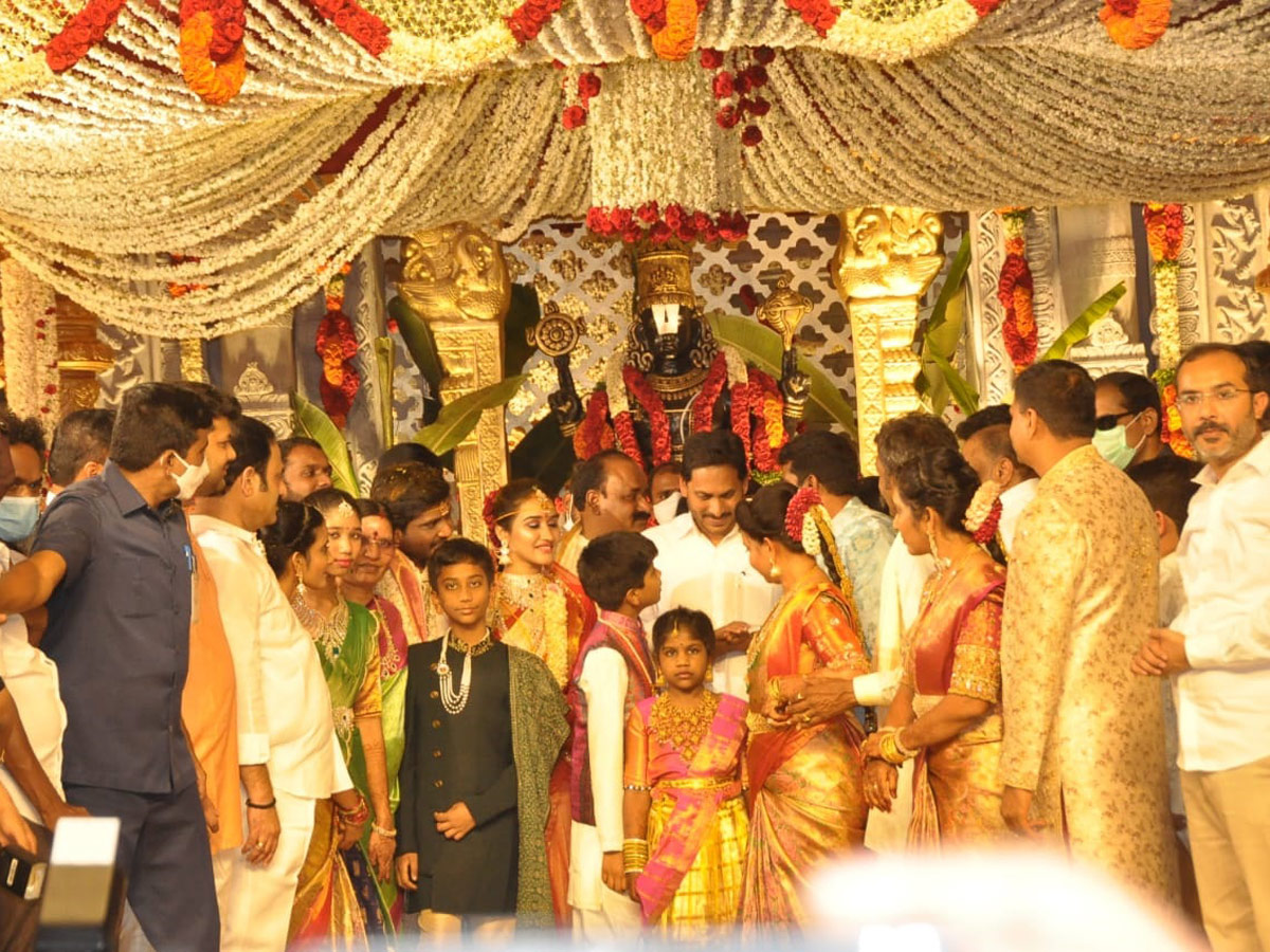 CM Jagan Attending The Wedding of MLA Katasani Son - Sakshi12