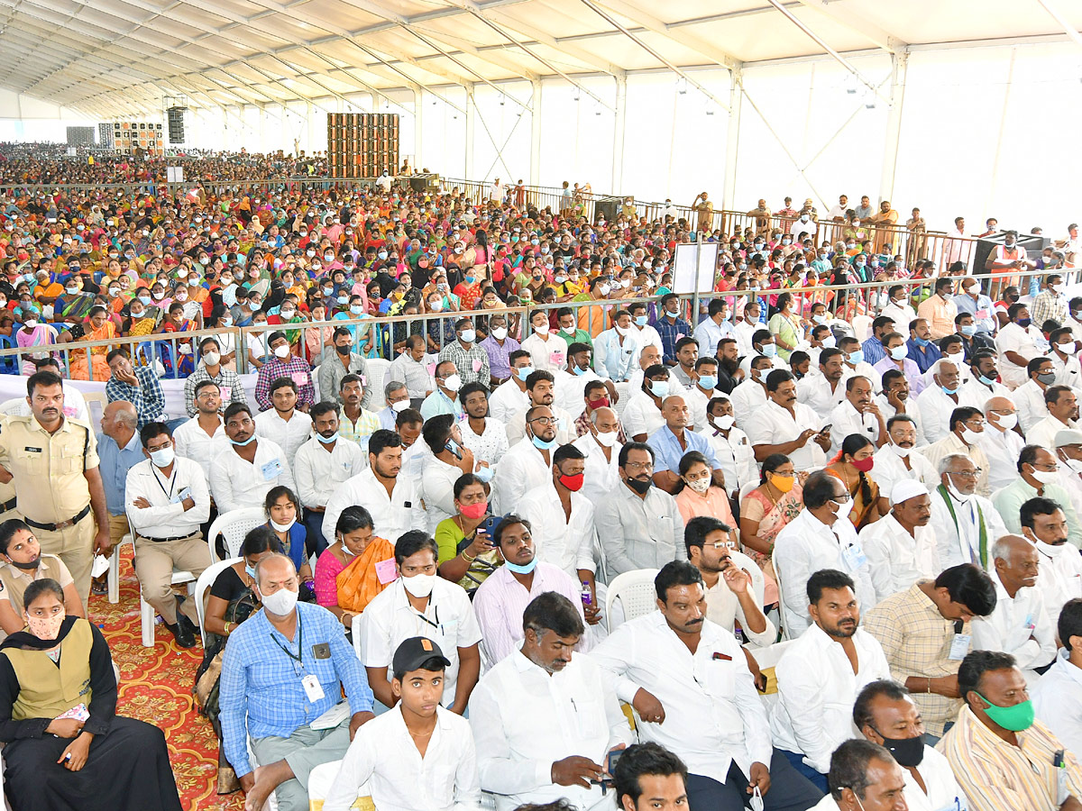 CM Jagan Three Days Kadapa Tour Photo Gallery - Sakshi14