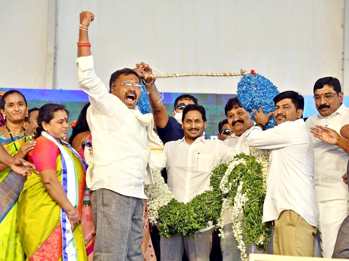 CM Jagan Three Days Kadapa Tour Photo Gallery - Sakshi1