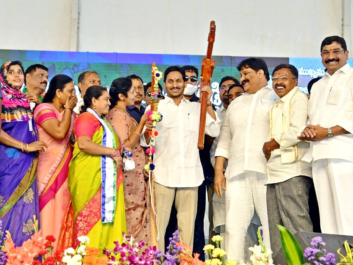 CM Jagan Three Days Kadapa Tour Photo Gallery - Sakshi2