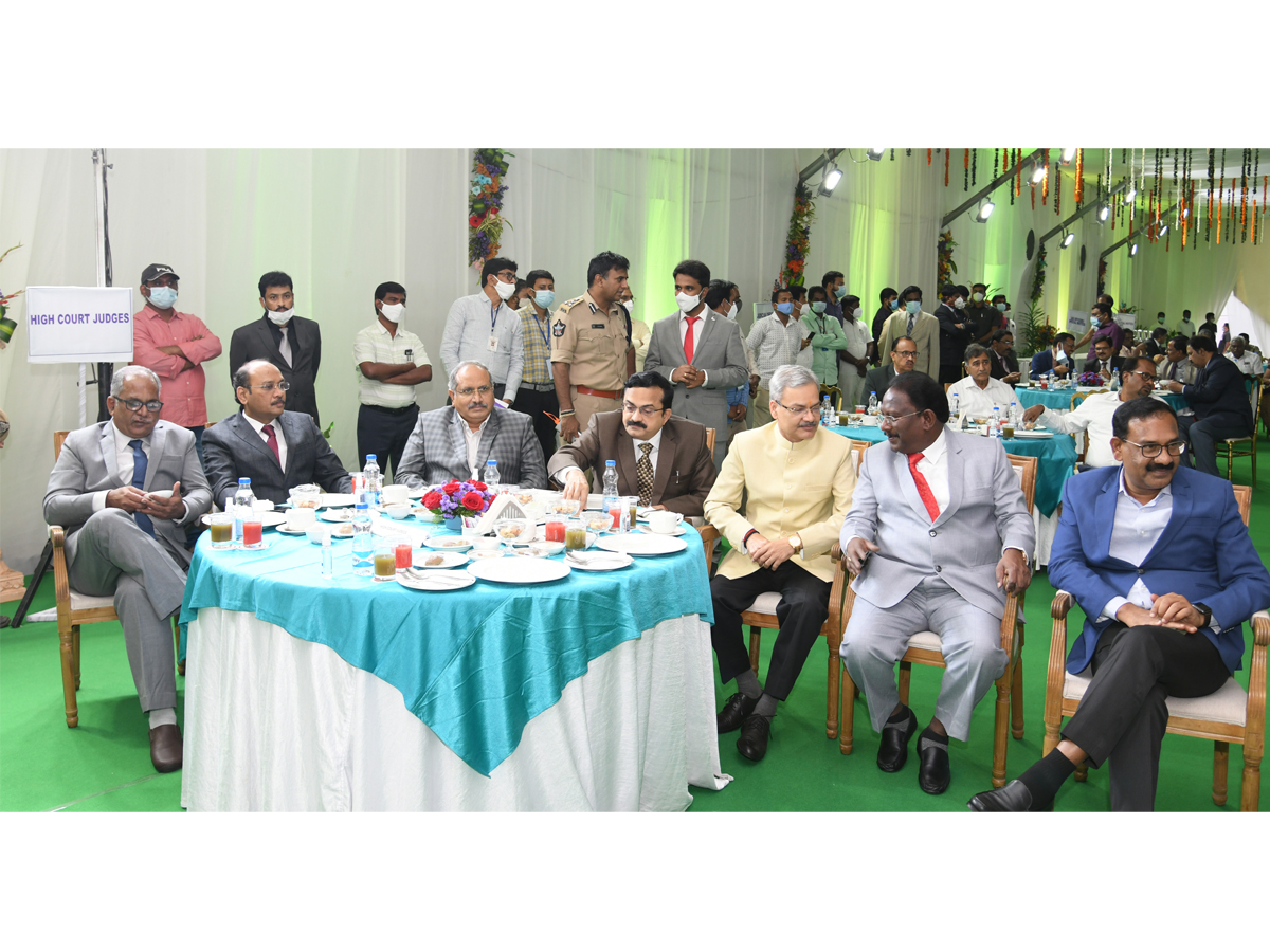 Chief Justice NV Ramana joins Tea time with CM YS Jagan Photo Gallery - Sakshi7