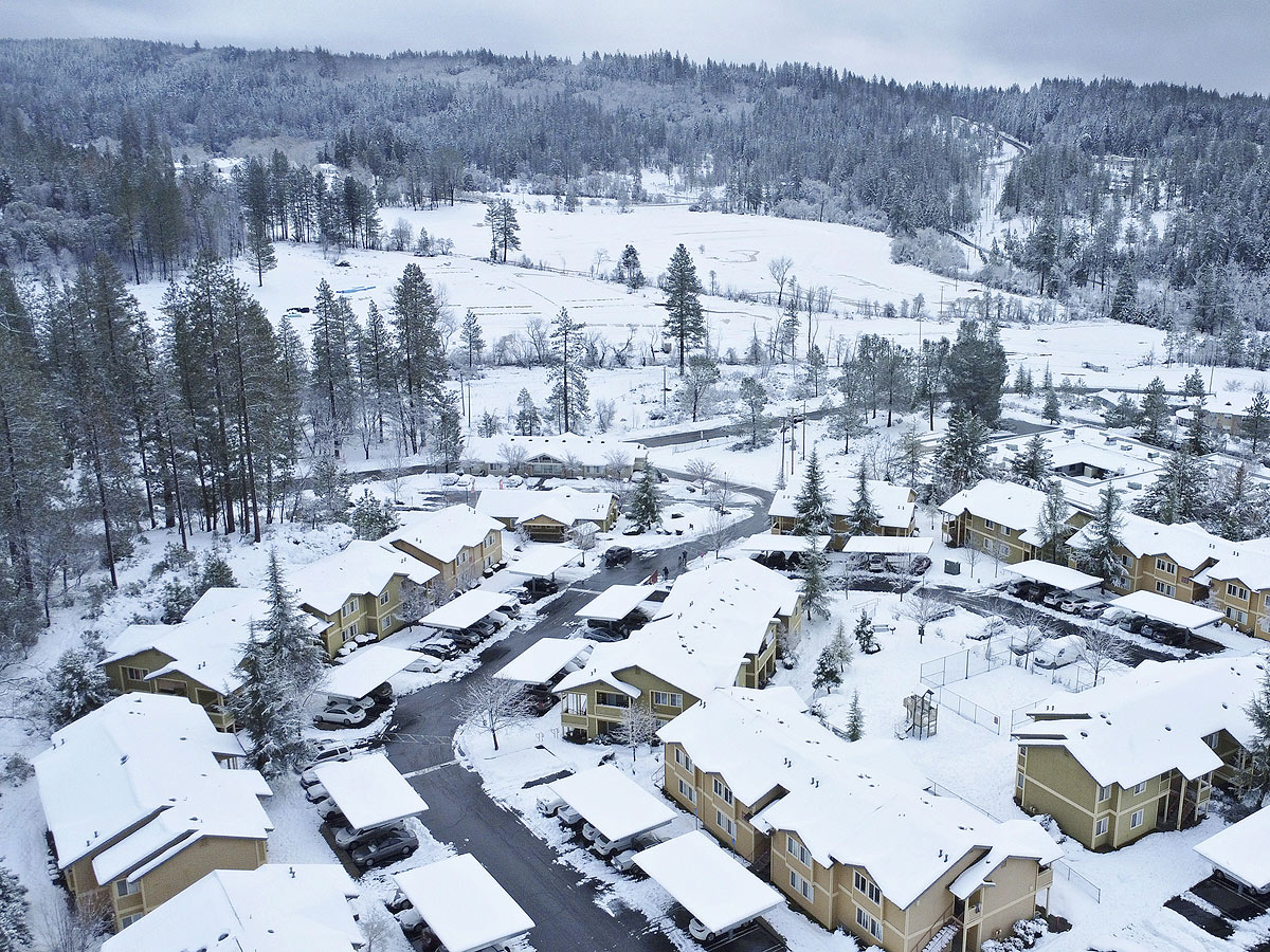 Heavy snowfall in California Photos - Sakshi15