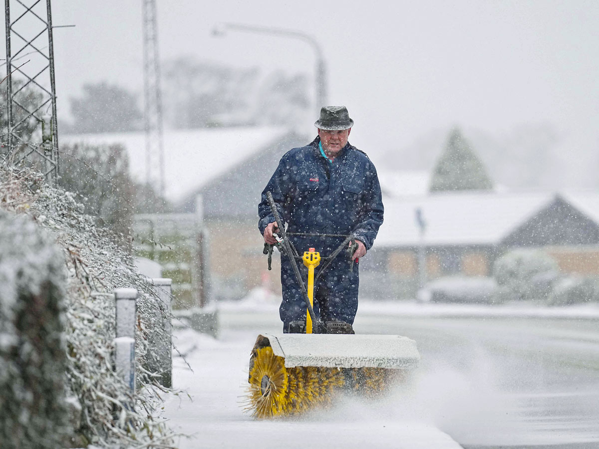 Heavy snowfall in California Photos - Sakshi17