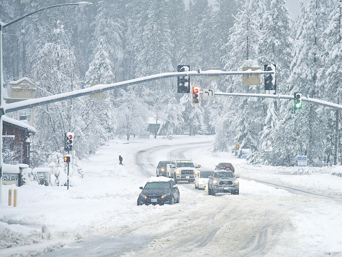 Heavy snowfall in California Photos - Sakshi2