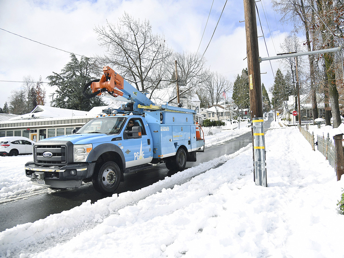 Heavy snowfall in California Photos - Sakshi6