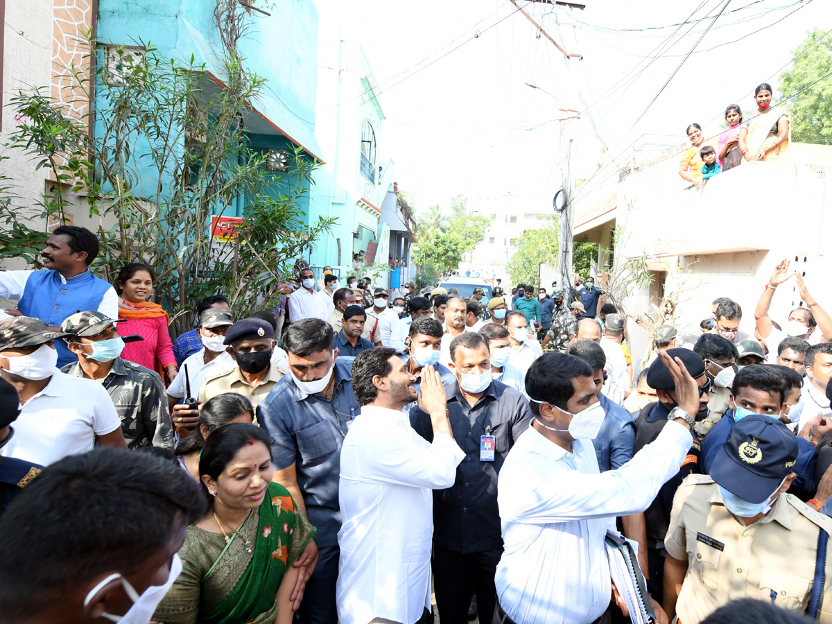 CM YS Jagan Visits Flood Affected Areas In Chittoor and Nellore Dist Photo Gallery - Sakshi34