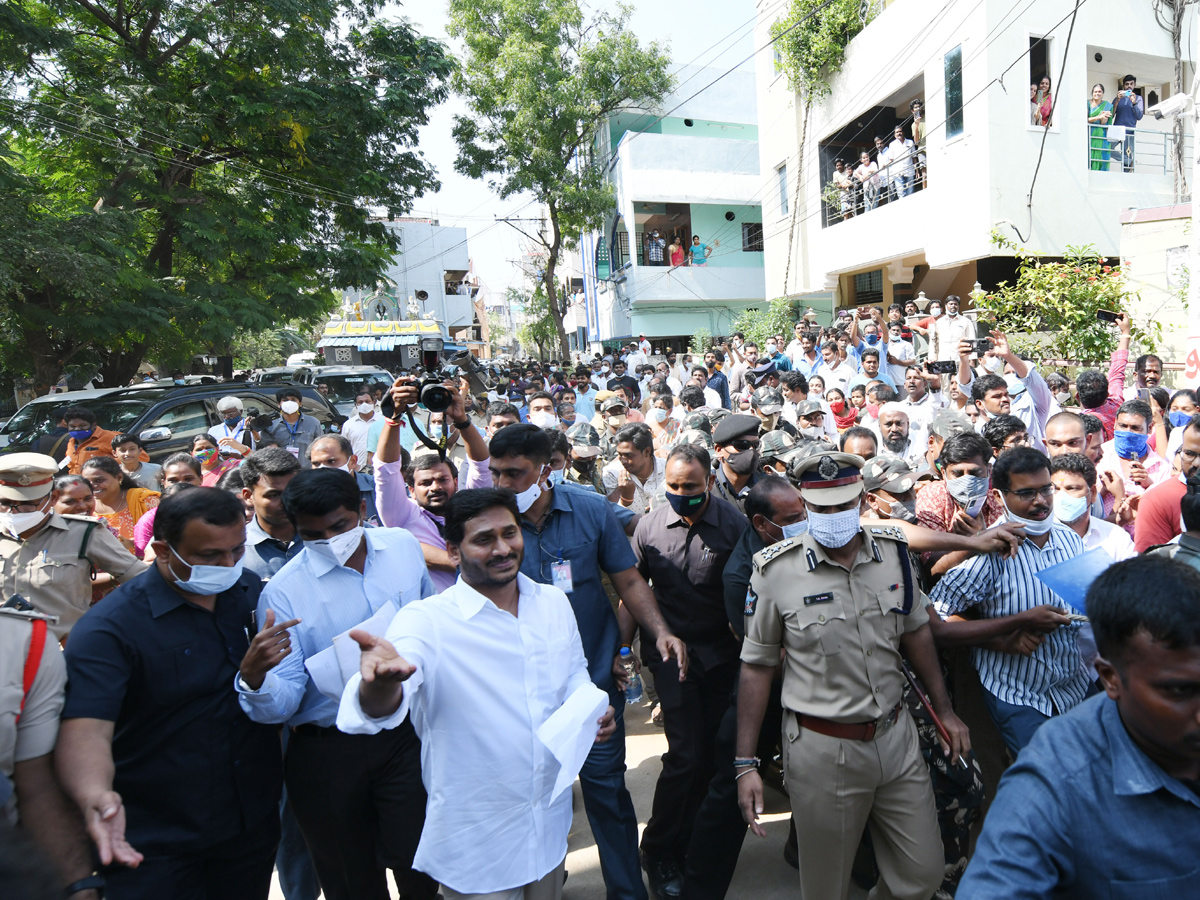 CM YS Jagan Visits Flood Affected Areas In Chittoor and Nellore Dist Photo Gallery - Sakshi26