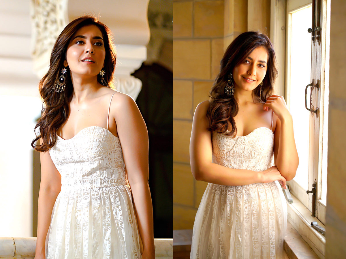 Raashi Khanna Antahpuram Movie Stills Photo Gallery - Sakshi1