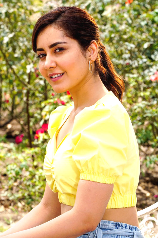 Raashi Khanna Antahpuram Movie Stills Photo Gallery - Sakshi2