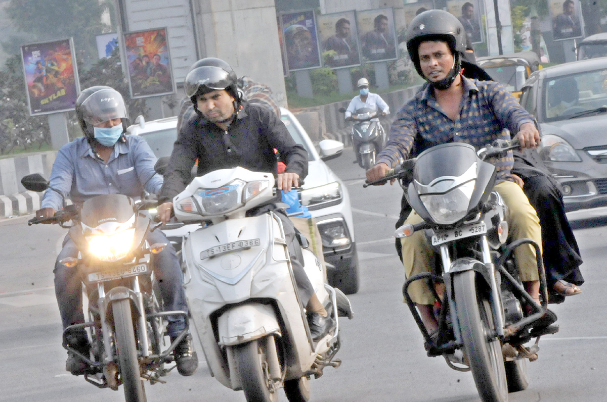 Mask rule enforcement back in Telangana - Sakshi3