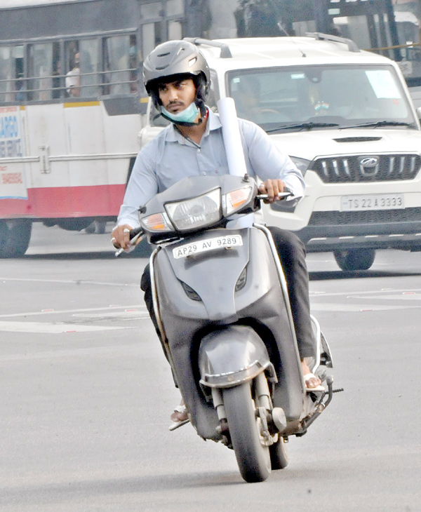 Mask rule enforcement back in Telangana - Sakshi4