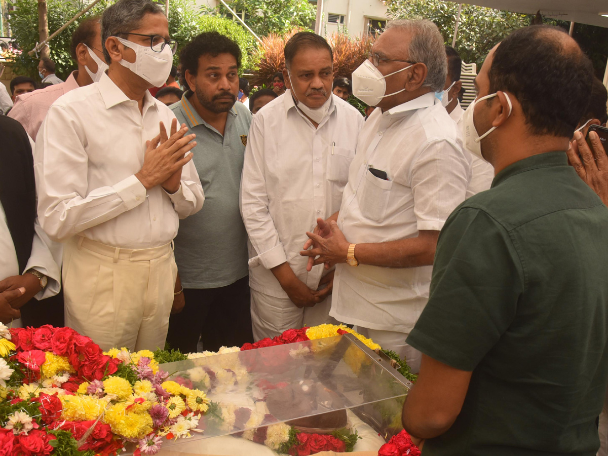 Political Leaders Pays tributes To Former AP CM Rosaiah Photo Gallery - Sakshi23