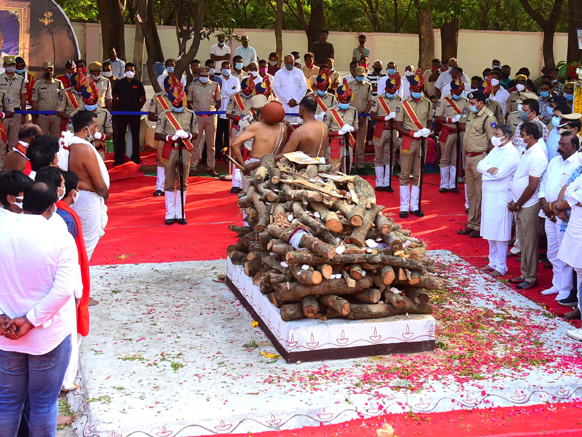 Former CM Rosaiah Funeral Photo Gallery - Sakshi6