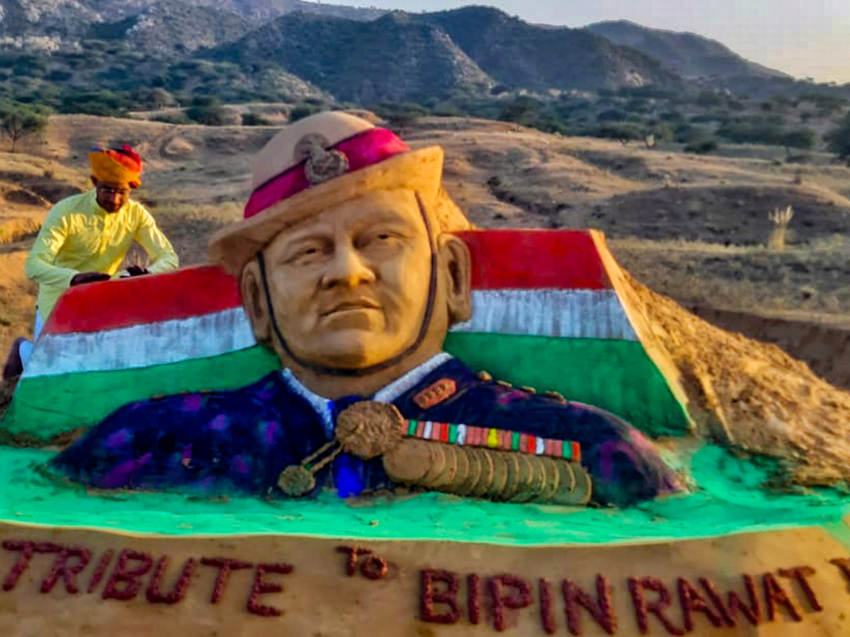 India pays tribute to its top general CDS Bipin Rawat PHoto Gallery - Sakshi11