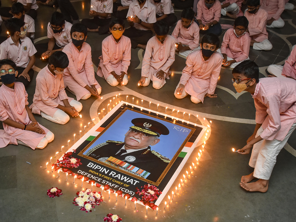 India pays tribute to its top general CDS Bipin Rawat PHoto Gallery - Sakshi8