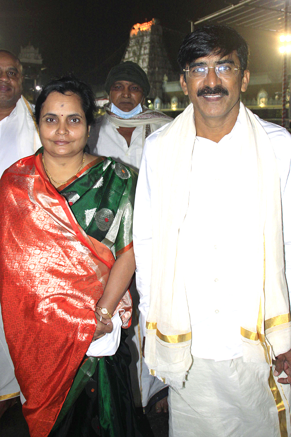 Cine Celebrities and VIPs Visit Tirumala Temple  - Sakshi11