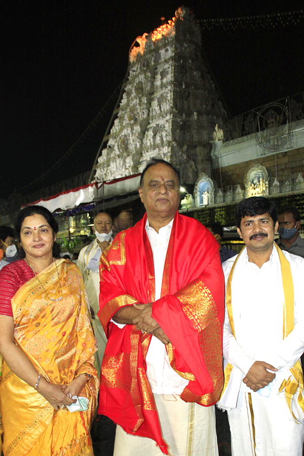 Cine Celebrities and VIPs Visit Tirumala Temple  - Sakshi13