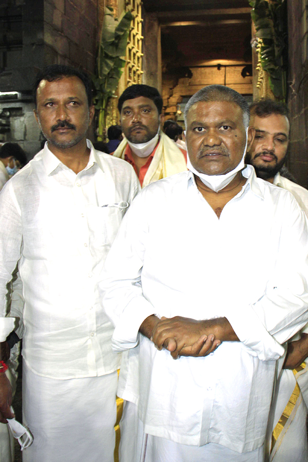 Cine Celebrities and VIPs Visit Tirumala Temple  - Sakshi19