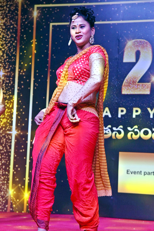 New Year Celebrations 2022 Photo Gallery - Sakshi18