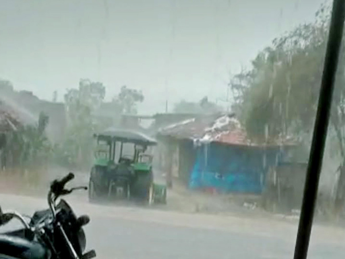 Heavy Rains In karimnagar PHoto Gallery - Sakshi14