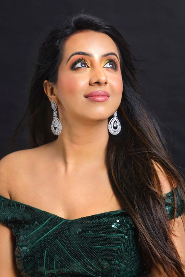 Actress Sanjjanaa Galrani Latest Photo Gallery - Sakshi2