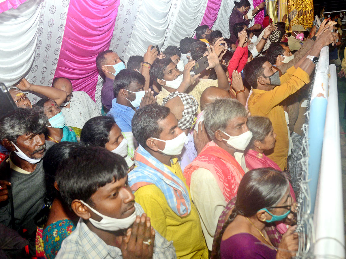 Mukkoti Ekadashi Celebrations At Bhadradri Photo Gallery - Sakshi16