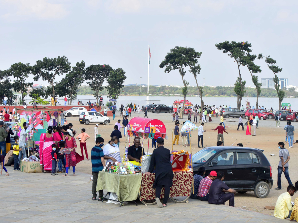 Kite Festival At Necklace Road Ground Hyderabad Photo Gallery - Sakshi2