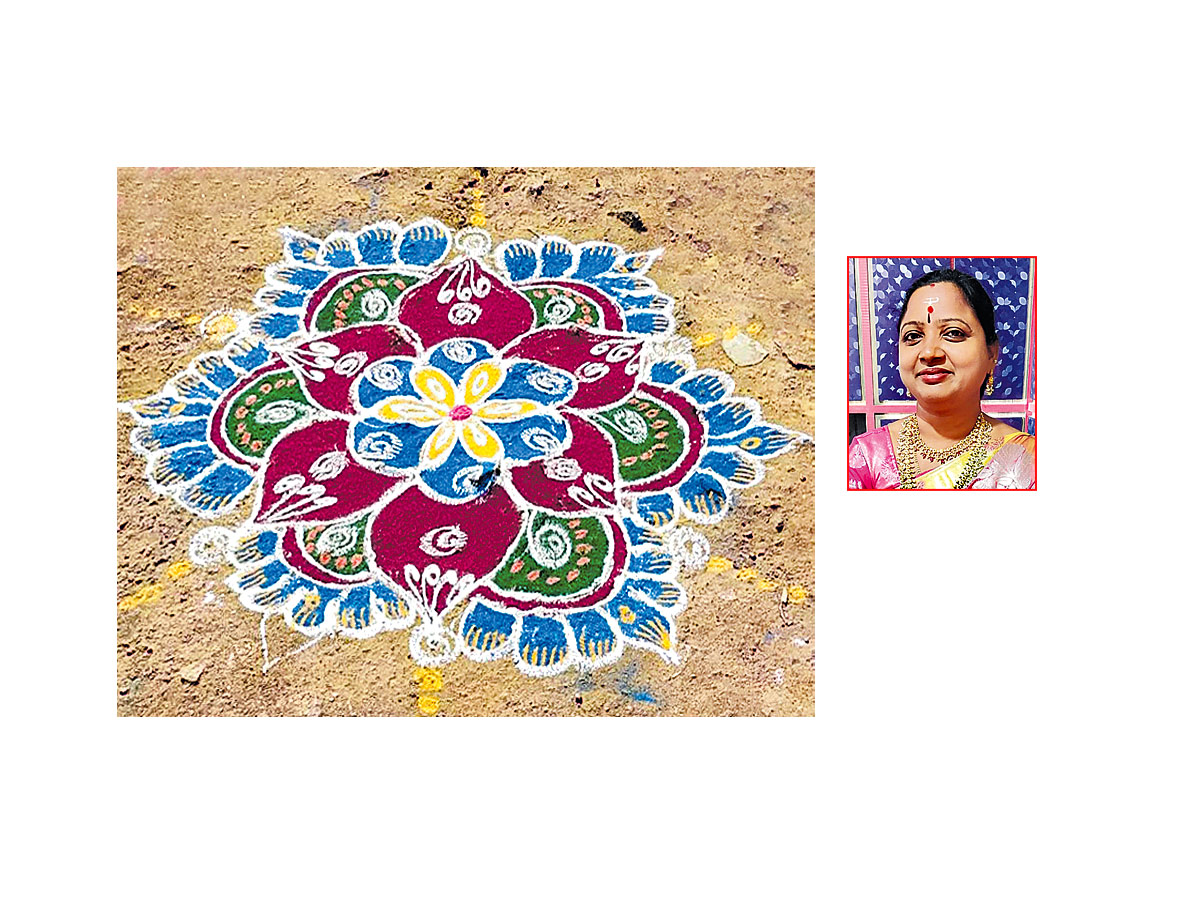 Sankranthi 2022 Muggulu: Attractive Sankranthi Special Rangoli Designs - Sakshi1