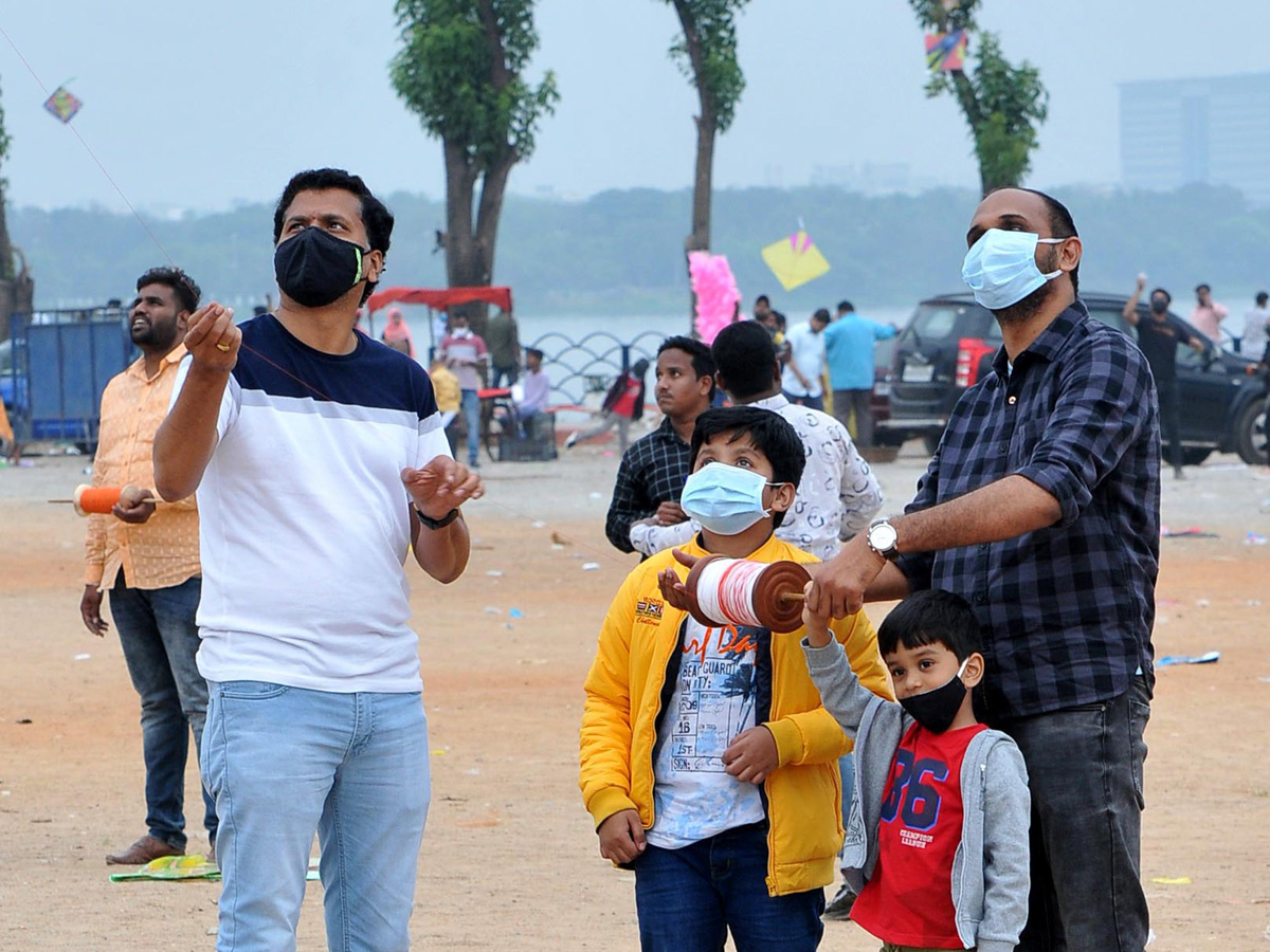 Hyderabad Kite Festival photo Gallery - Sakshi14