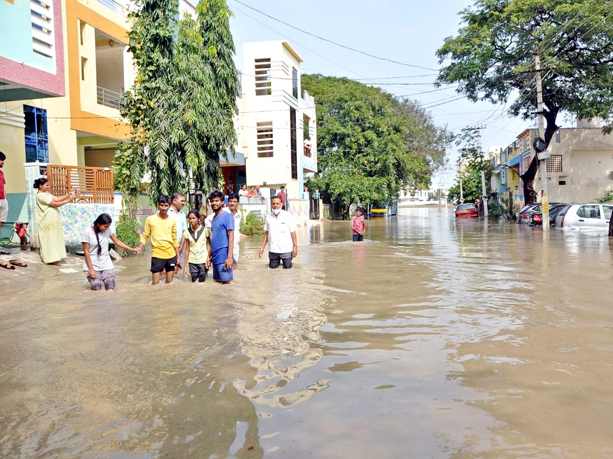 Heavy Rain In Suryapeta Photo Gallery - Sakshi8