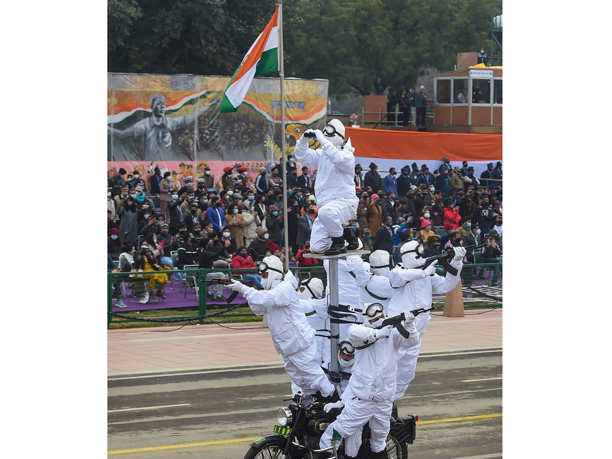 Dress rehearsal in full force at Rajpath Photo Gallery - Sakshi5