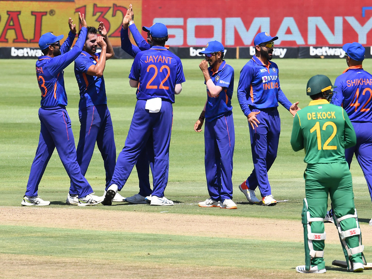 South Africa Won By four Runs In 3rd ODI Against Team India Photo Gallery - Sakshi31