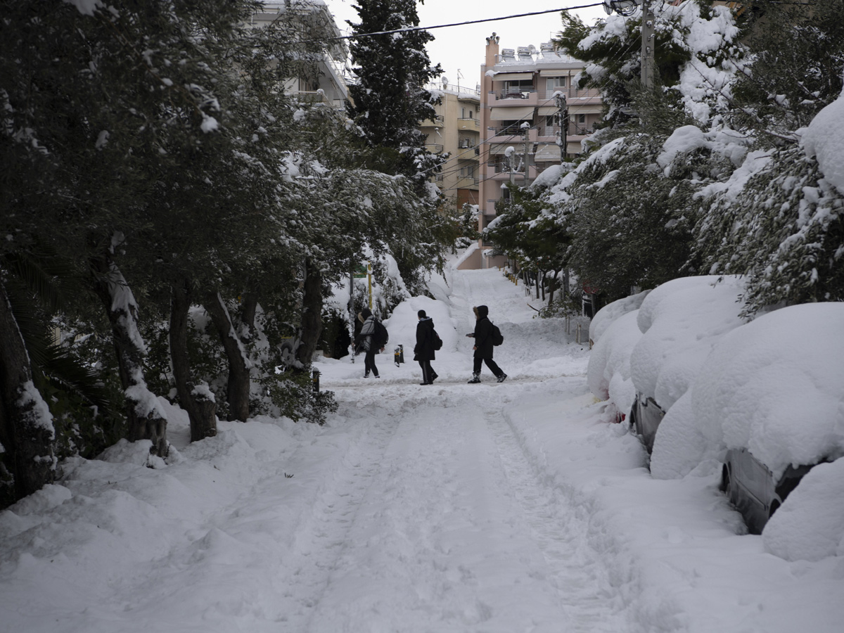 Greece islands covered in snow Photo Gallery - Sakshi19