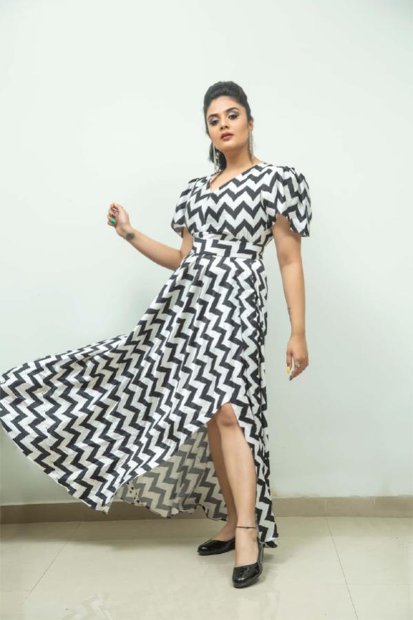 Anchor Sreemukhi  Latest photos - Sakshi12