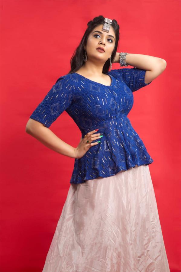 Anchor Sreemukhi  Latest photos - Sakshi4