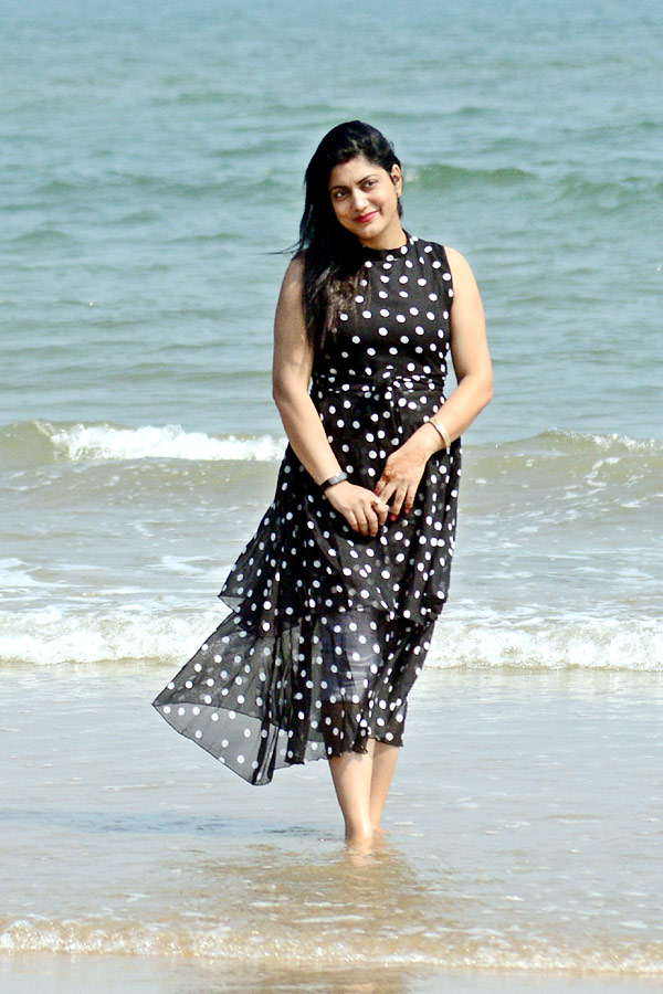 Rushikonda Beach Vizag Photo Gallery - Sakshi15