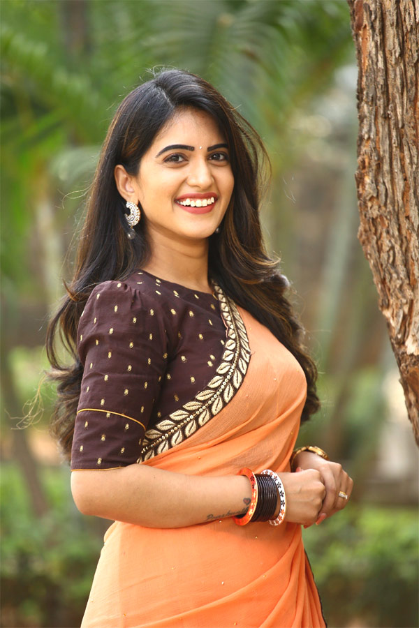 Anchor Sravanthi Chokarapu Photo Gallery - Sakshi14