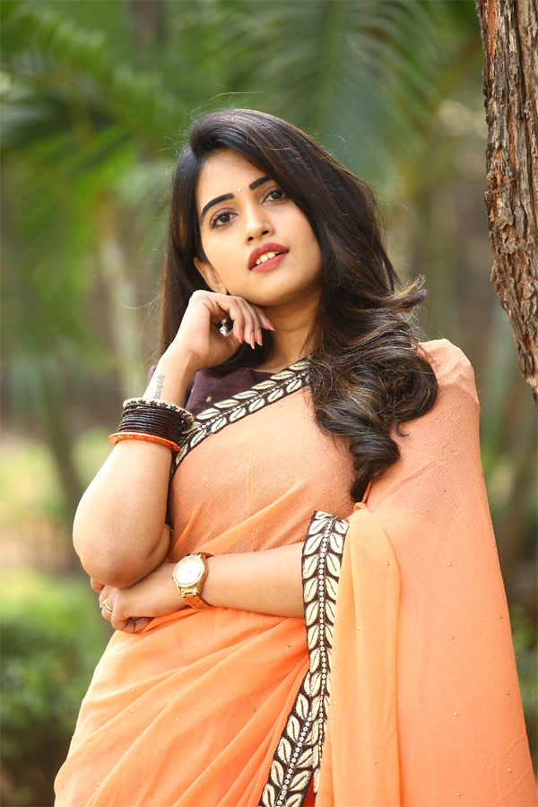 Anchor Sravanthi Chokarapu Photo Gallery - Sakshi7