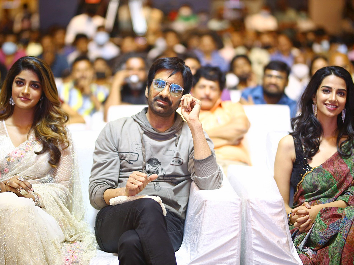 Khiladi PreRelease Event Photos - Sakshi8