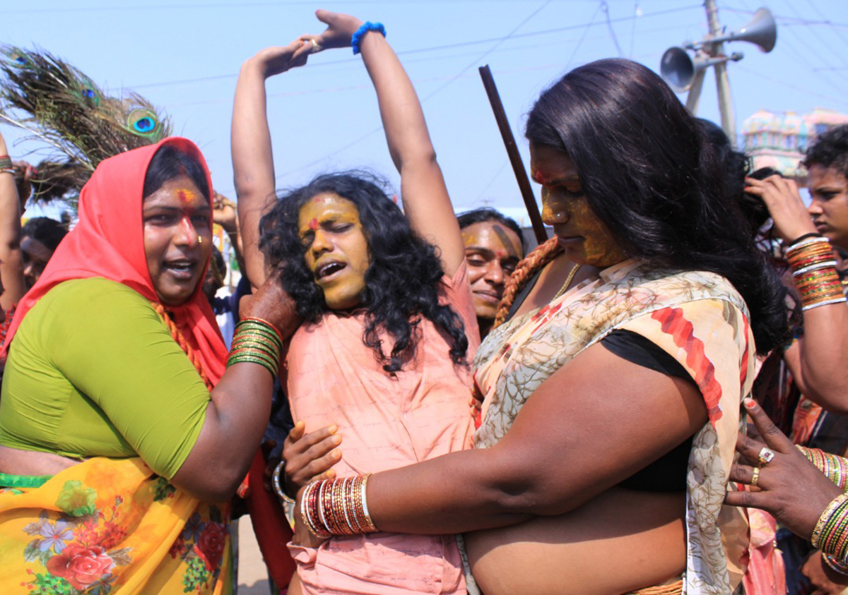 Huge Rush Of Devotees At Medaram Jatara - Sakshi30